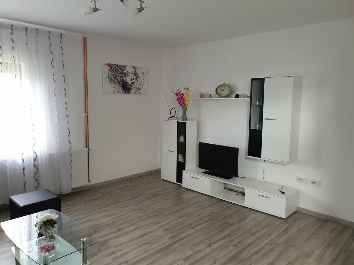 Apartman Majetic Otočac Eksteriør billede
